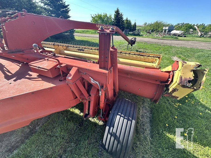 new-holland-116-image-11