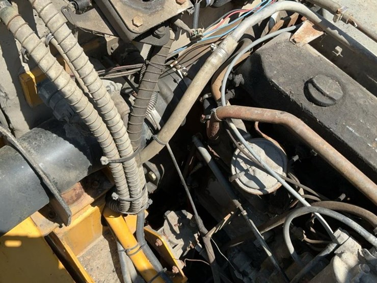 #131-•-bell-off-road-dump-truck-image-13