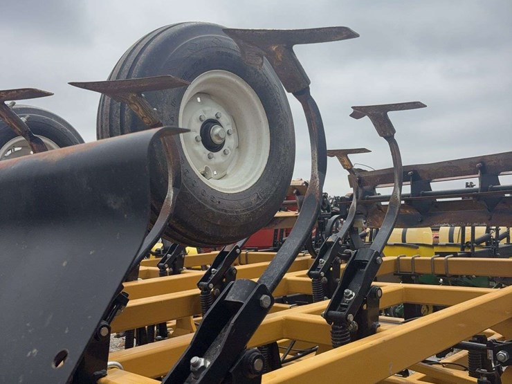 2016-landoll-875-21-image-6