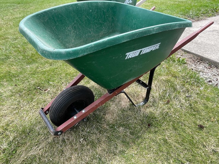 #4182-•-wheelbarrow-image-3