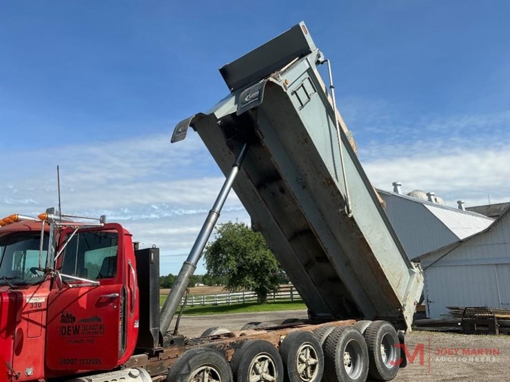 1998-mack-rd688s-image-8