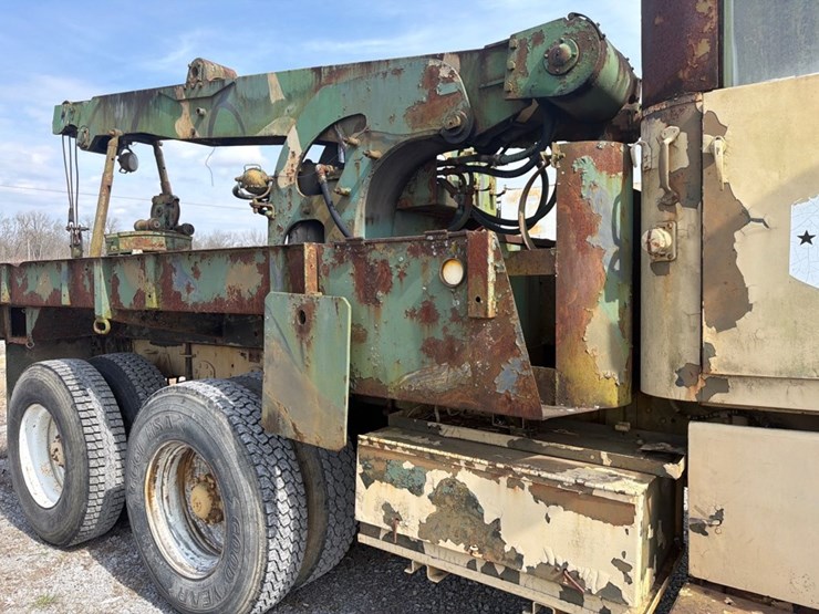 1968-am-general-m816-image-14