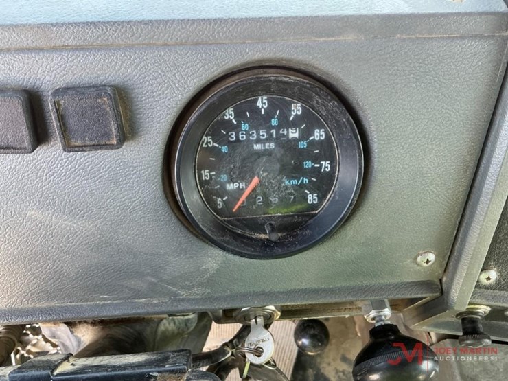 1998-mack-rd688s-image-18