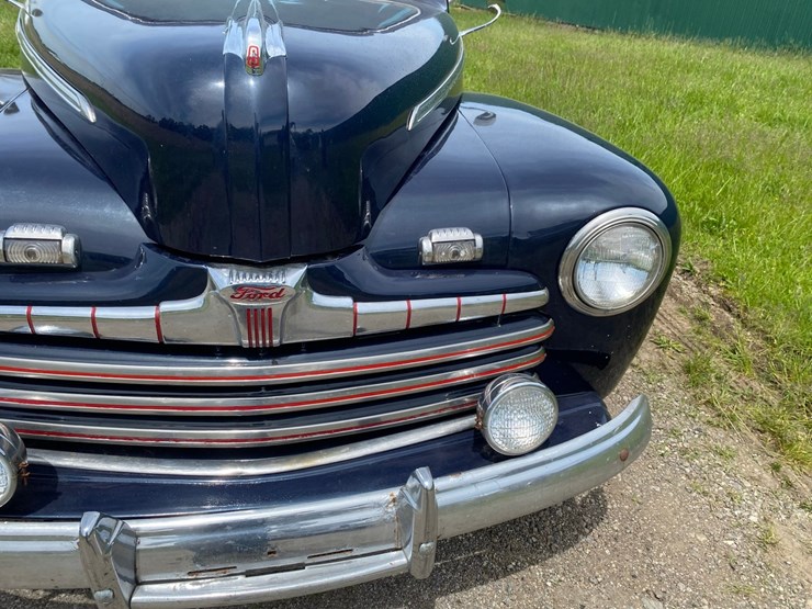 1946-ford-deluxe-business-coupe-image-11