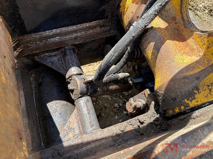 1993-deere-892e-lc-image-15