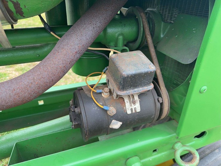 john-deere-b-image-25