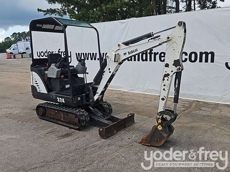 2013-bobcat-324m-image-7