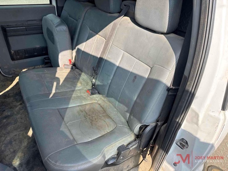 2011-ford-f550-xl-image-29