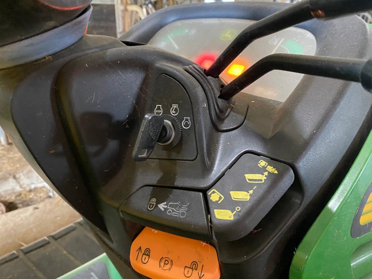 john-deere-x475-image-22