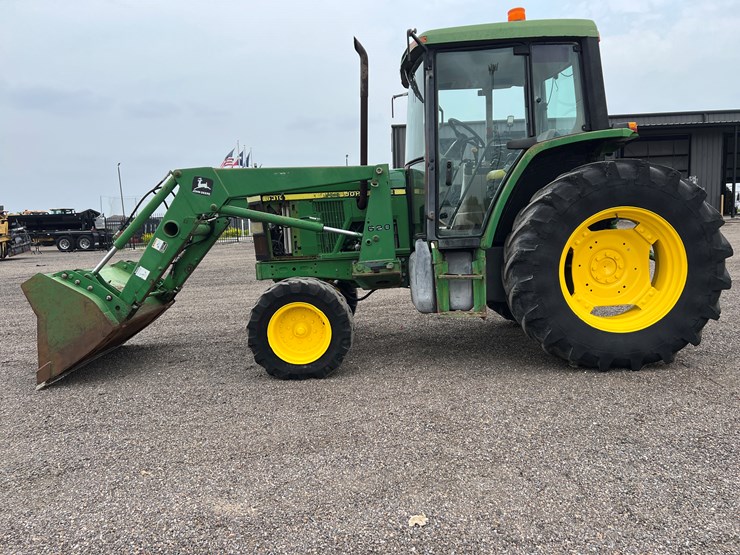 2001-john-deere-6310-image-1