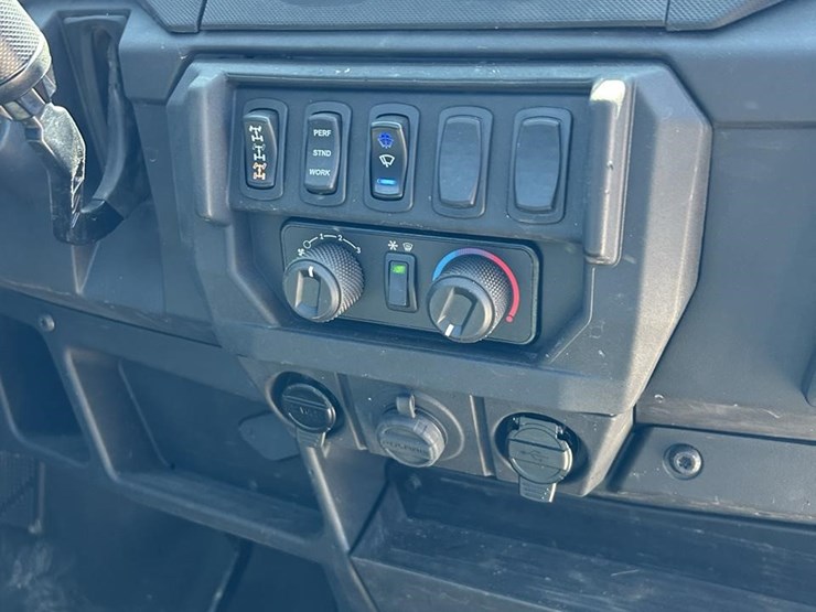 2023-polaris-ranger-image-30