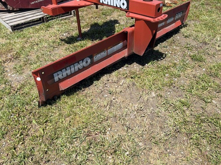 rhino-r800-image-4