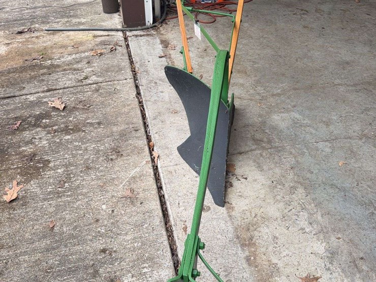 john-deere-left-hand-plow-image-8