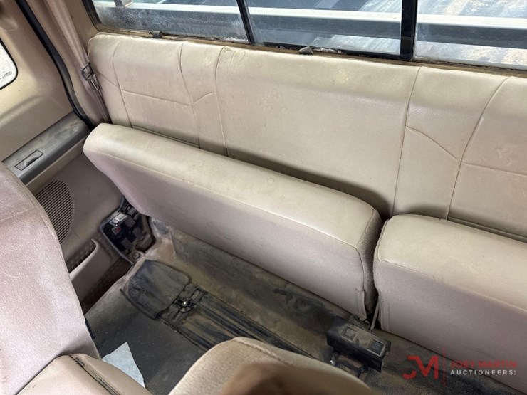 2003-ford-f450-lariat-image-38