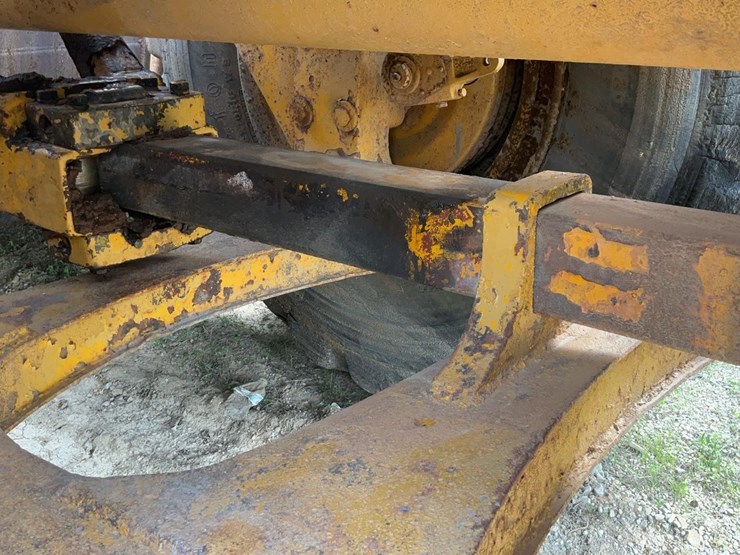 caterpillar-621-image-55