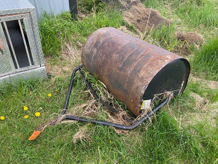 #3587-•-agri-fab-pull-behind-lawn-roller-image-1