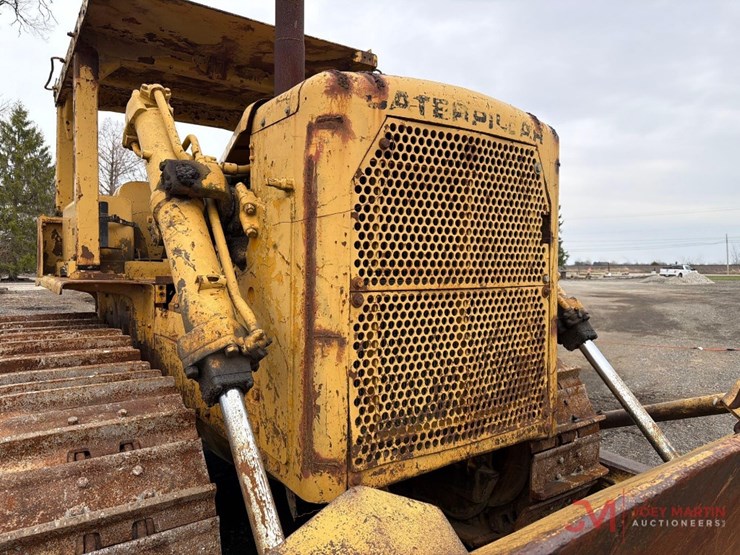 caterpillar-d7f-image-14