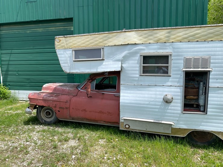 1952-cadillac-camper-rv-image-4