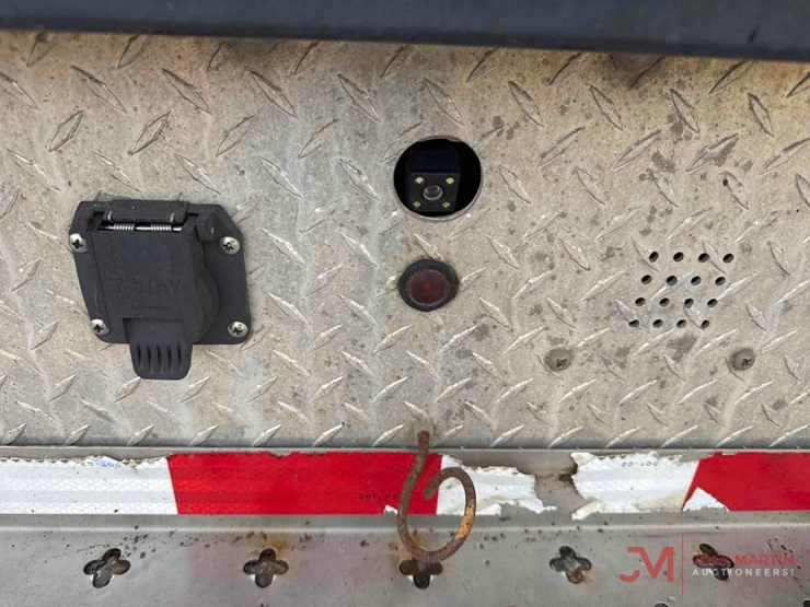 2011-ford-f550-xl-image-16