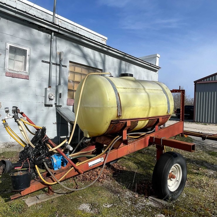 #5496 • Kuker Weed Sprayer
