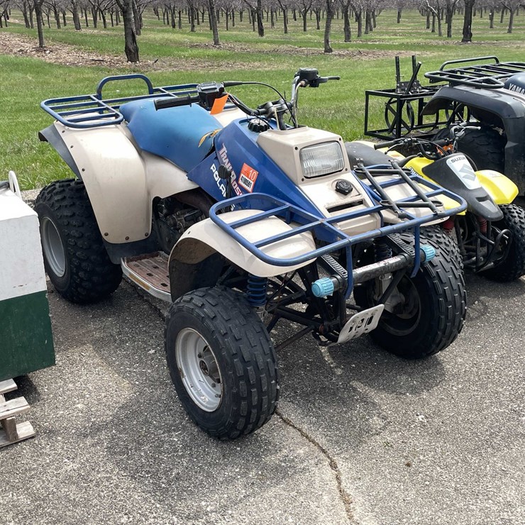 #4161 • Polaris Fourwheeler