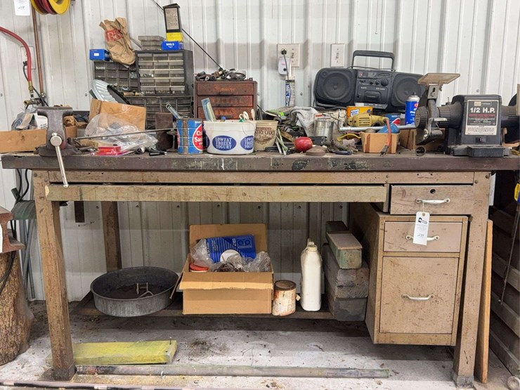 tools,-parts,-and-shop-related-items-image-1