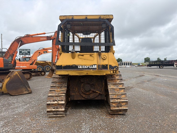 caterpillar-d4h-xl-image-5