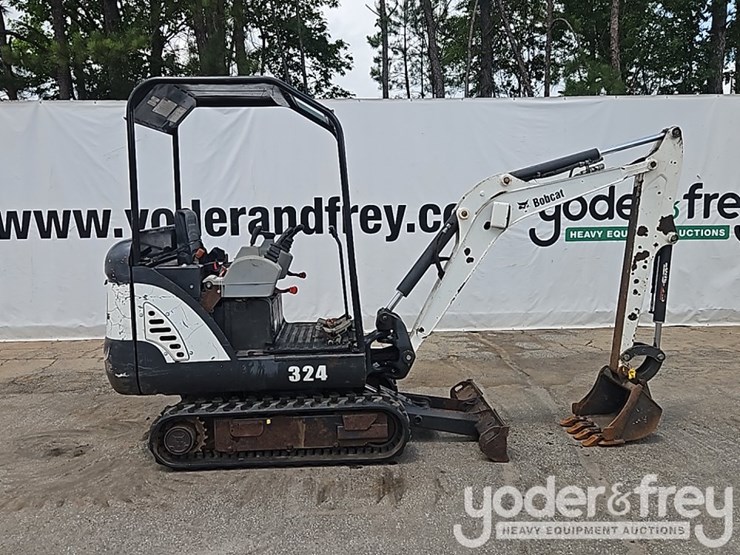 2013-bobcat-324m-image-6