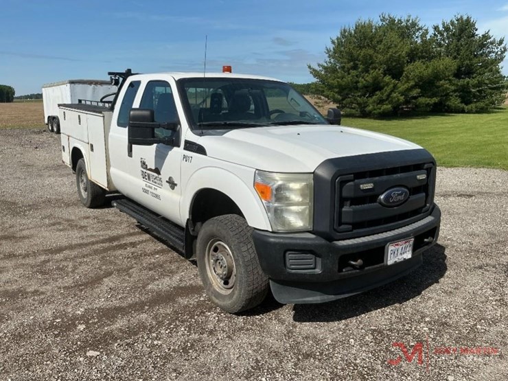 2012-ford-f250-xl-image-17