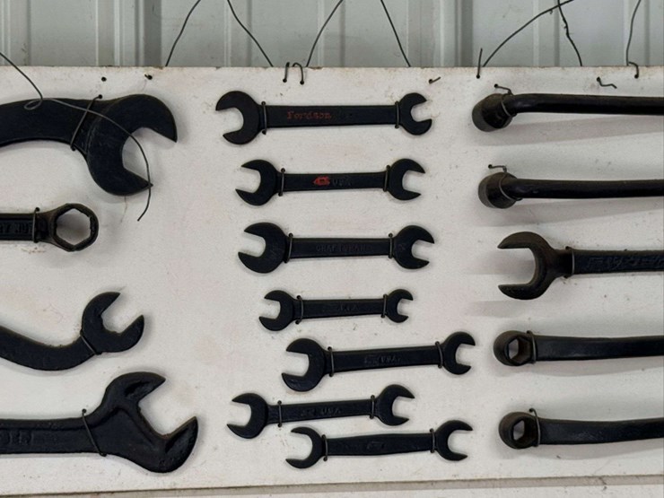 display-of-assorted-wrenches-and-hand-tools-image-6