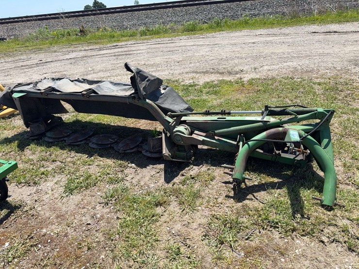 john-deere-260-image-1