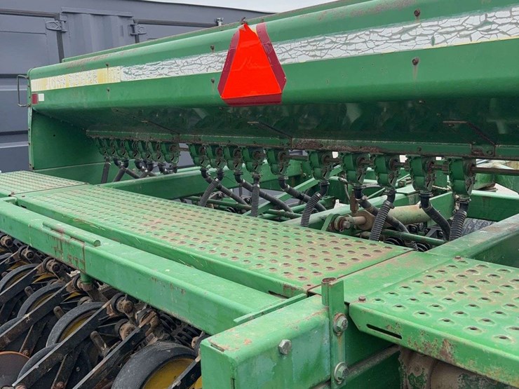 john-deere-750-image-12