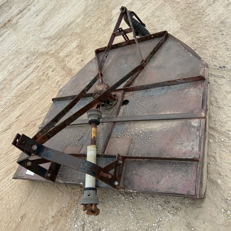TRACTOR SHREDDER