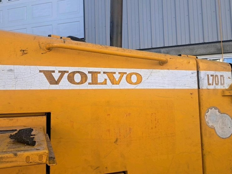 2000-volvo-l70d-image-15