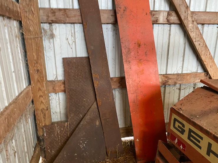 #3612-•-large-assortment-of-metal-image-7