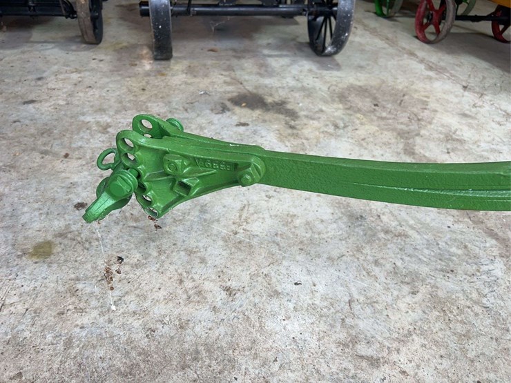 john-deere-right-hand-walking-plow-image-5