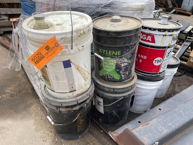 #6029-•-pallet-of-various-concrete-fluids-and-supplies-image-2