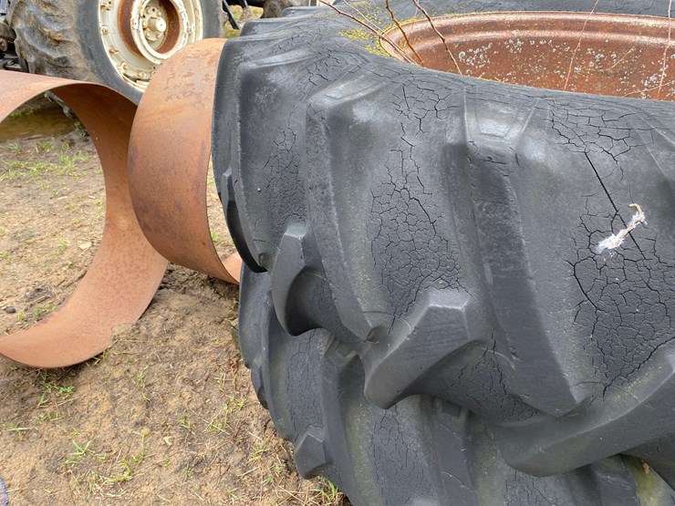 #3505-•-pair-of-tractor-duals-image-7