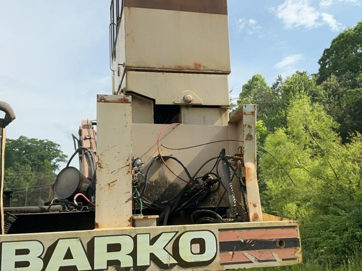 1999-barko-160e-image-58