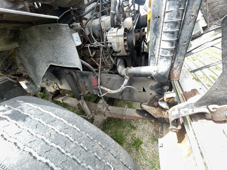 ford-l7000-image-71