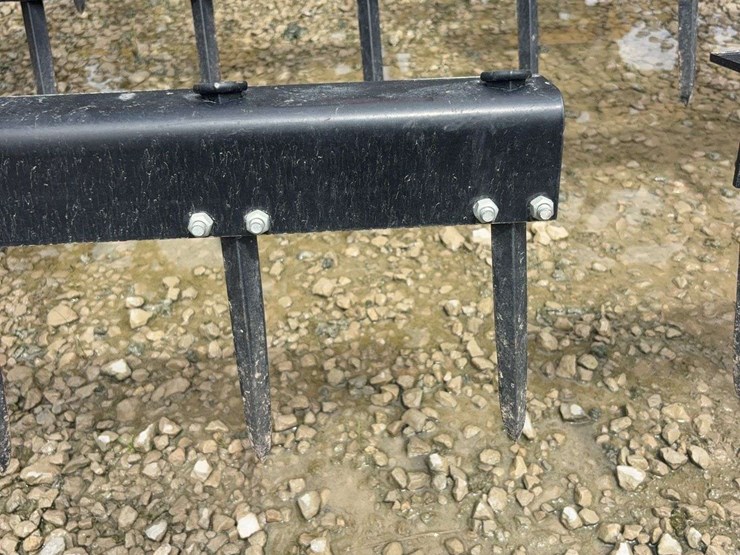 2016-landoll-875-21-image-12