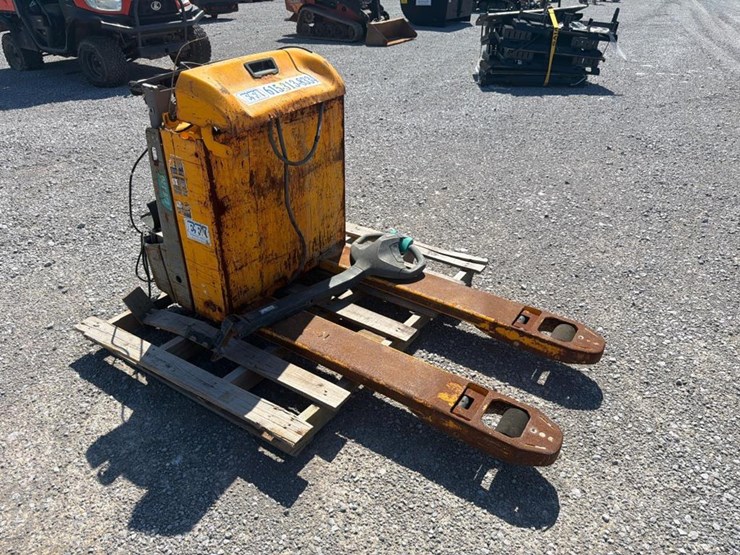 #39-•-jugenheimer-parts-only---electric-pallet-jack-image-2