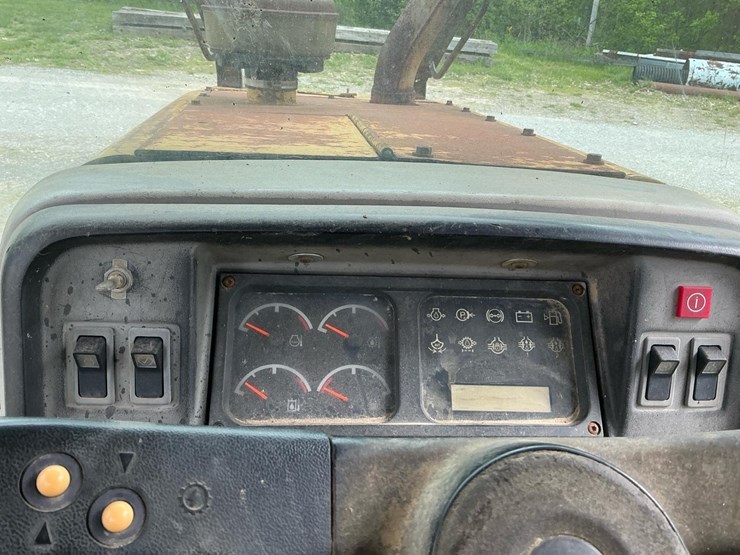 1995-caterpillar-525-image-17