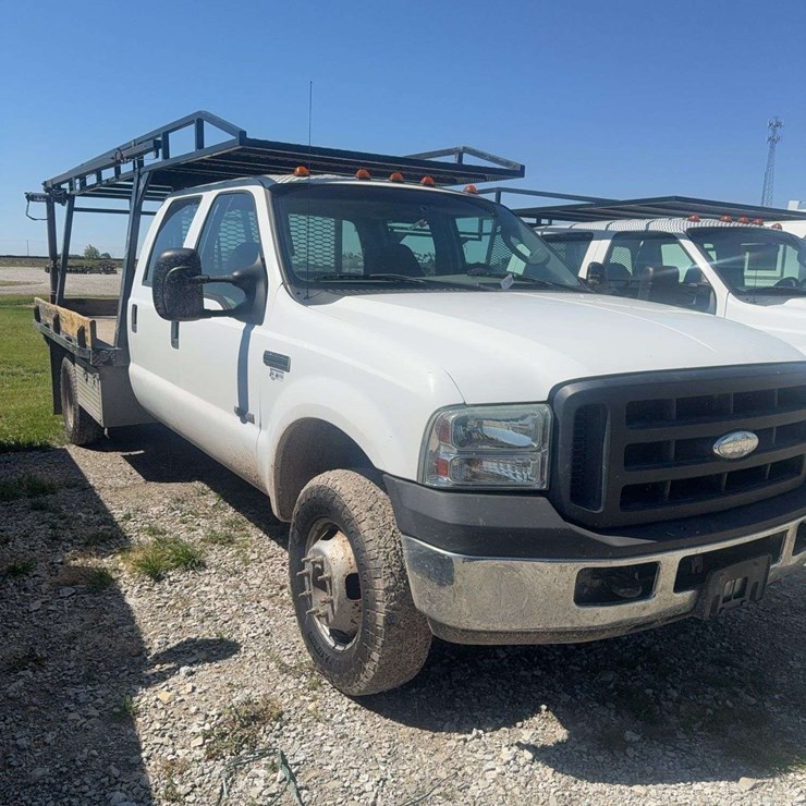 2007 FORD F350 XL