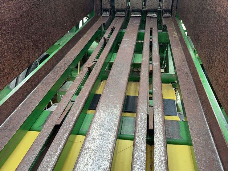 john-deere-100-image-8