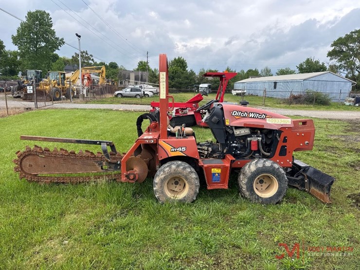 2019-ditch-witch-rt45-image-2