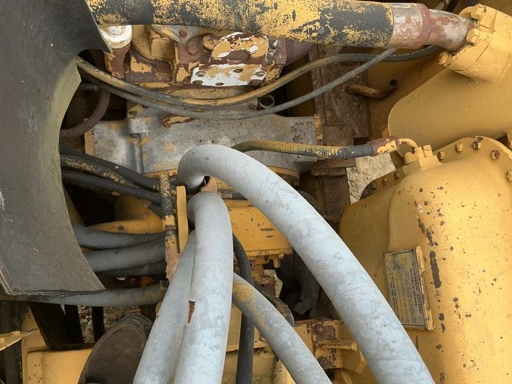 caterpillar-621-image-17