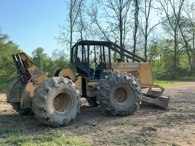 1990-john-deere-640d-image-5