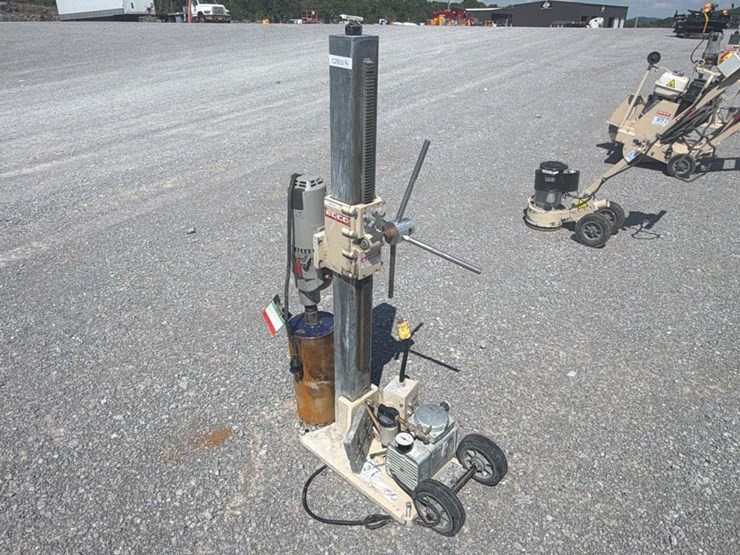 #19-•-edco-core-drill-rig-image-4