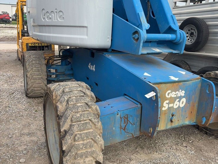2004-genie-s60-image-2